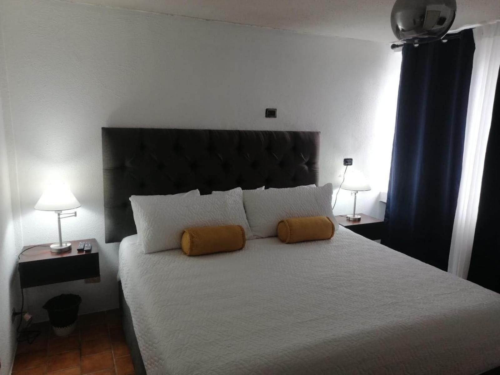 Global Airport Inn Free Shuttle Guatemala City Екстер'єр фото